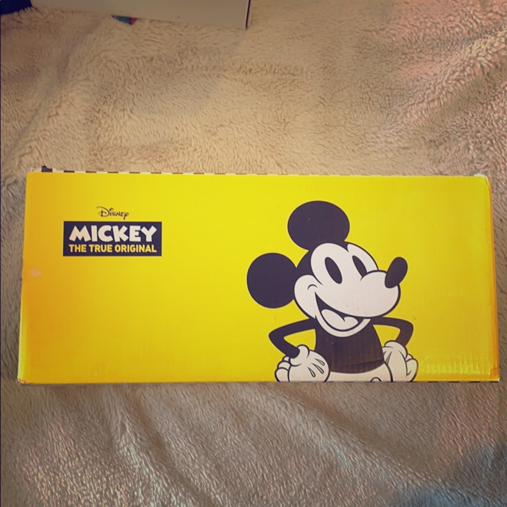 Vans Disney  Mickey (The True Original)